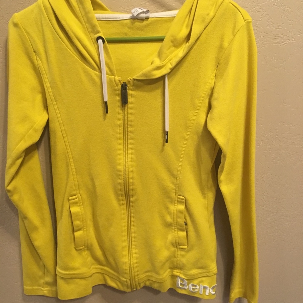 Bench sweatshirt